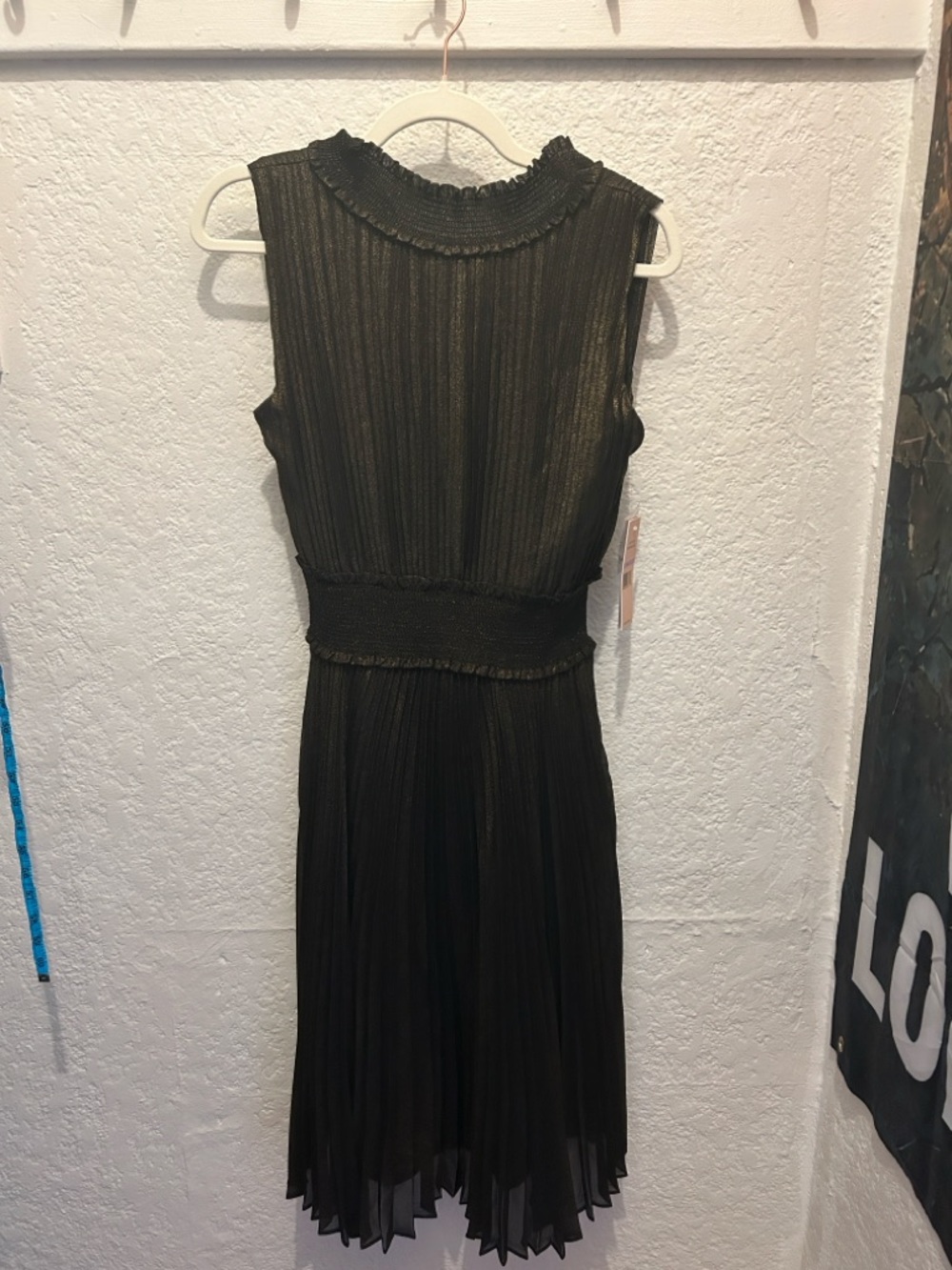 Nanette Lepore Black Sleeveless Pleated Midi Dress
